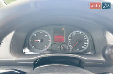 Минивэн Volkswagen Caddy 2004 в 