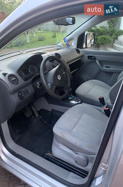 Минивэн Volkswagen Caddy 2010 в 