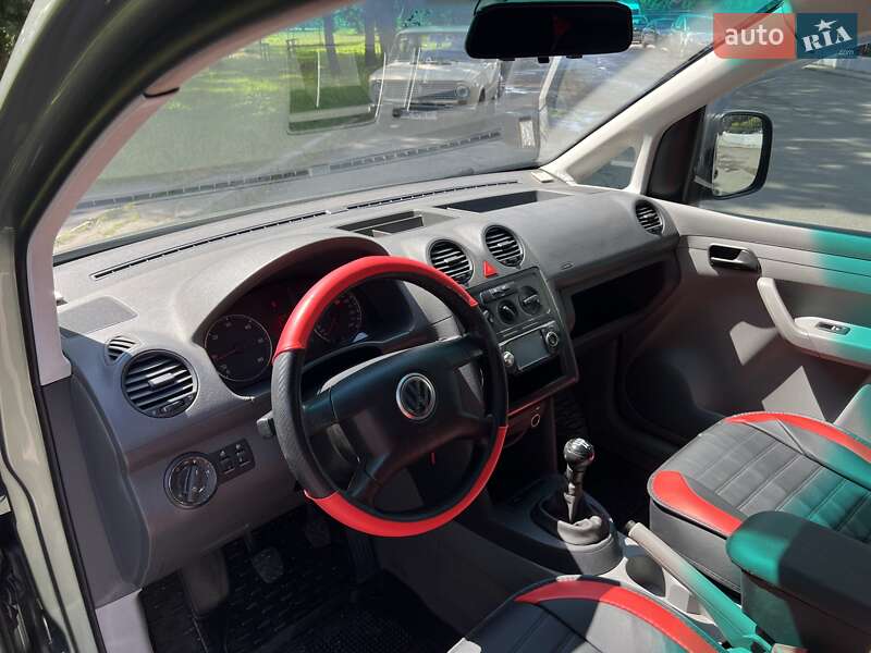 Мінівен Volkswagen Caddy 2005 в Львові