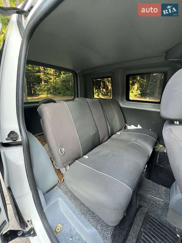 Минивэн Volkswagen Caddy 2005 в Львове