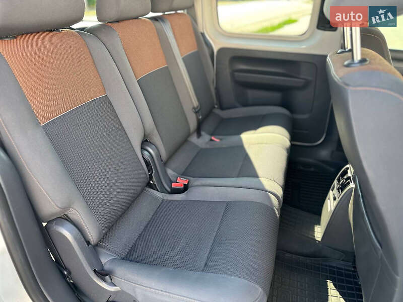 Мінівен Volkswagen Caddy 2013 в Кривому Розі
