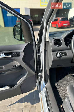 Мінівен Volkswagen Caddy 2013 в Кривому Розі