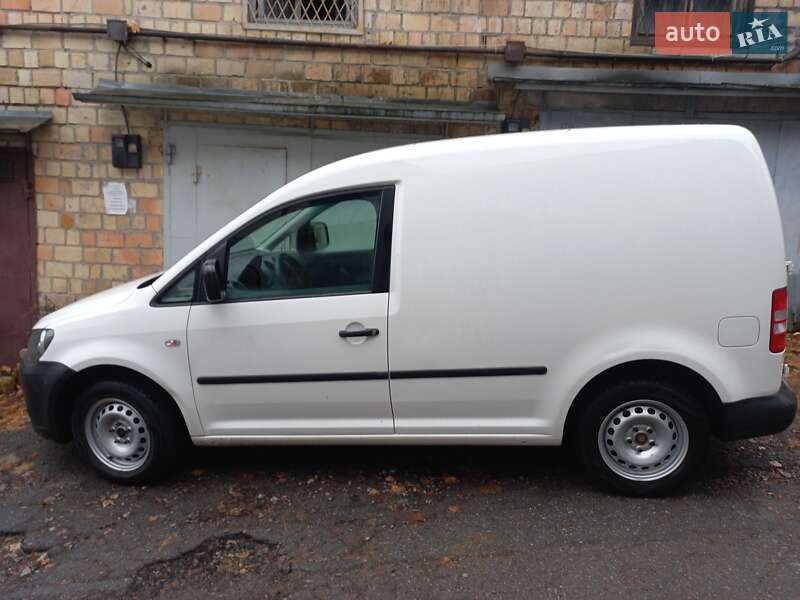 Volkswagen Caddy 2013