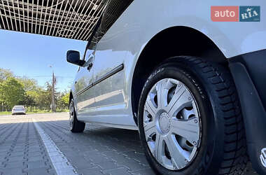 Грузовой фургон Volkswagen Caddy 2004 в 