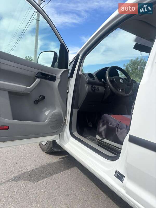 Минивэн Volkswagen Caddy 2008 в Тернополе фото 10 Минивэн Volkswagen Caddy 2008 в Тернополе