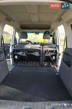 Минивэн Volkswagen Caddy 2010 в 