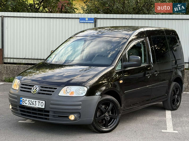 Минивэн Volkswagen Caddy 2004 в Самборе