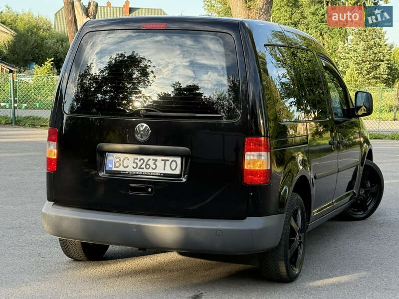 Минивэн Volkswagen Caddy 2004 в Самборе