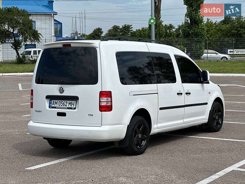 Минивэн Volkswagen Caddy 2011 в Житомире