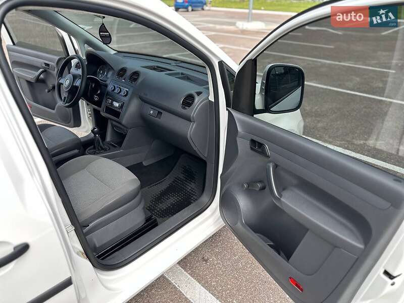 Минивэн Volkswagen Caddy 2011 в Житомире