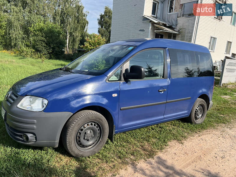 Минивэн Volkswagen Caddy 2010 в Чернигове