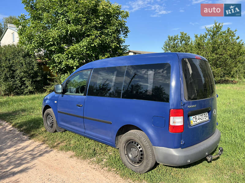 Минивэн Volkswagen Caddy 2010 в Чернигове