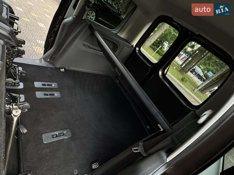 Минивэн Volkswagen Caddy 2017 в Трускавце