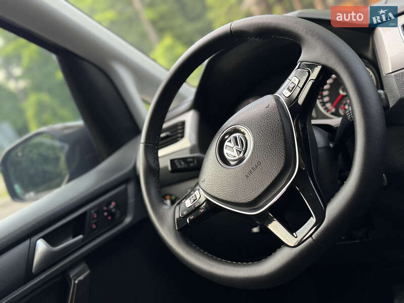 Минивэн Volkswagen Caddy 2017 в Трускавце