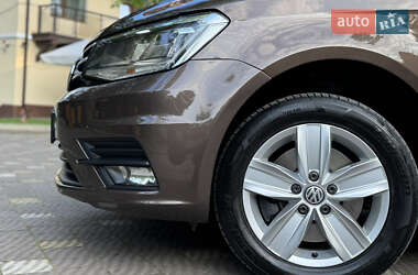 Минивэн Volkswagen Caddy 2017 в 