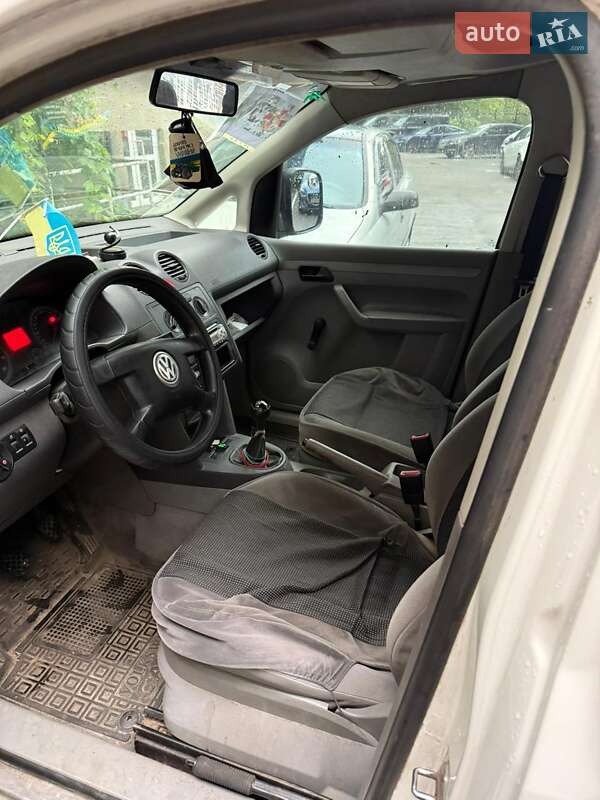 Мінівен Volkswagen Caddy 2005 в Києві