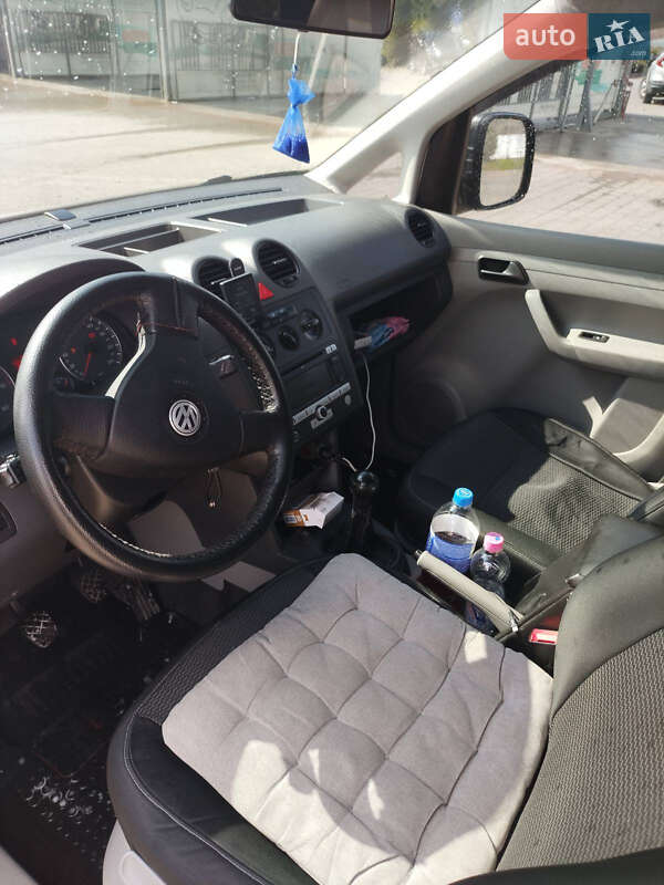 Мінівен Volkswagen Caddy 2008 в Городенці