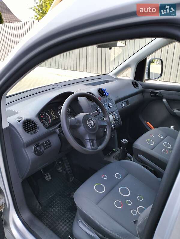 Минивэн Volkswagen Caddy 2012 в Луцке