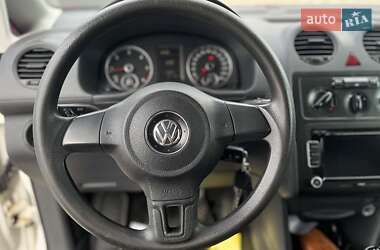 Грузовой фургон Volkswagen Caddy 2011 в 