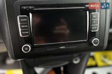 Грузовой фургон Volkswagen Caddy 2011 в 