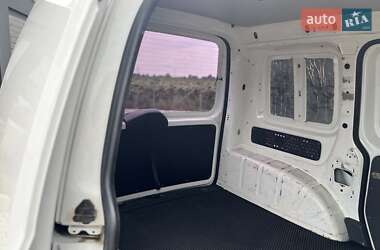 Грузовой фургон Volkswagen Caddy 2011 в 