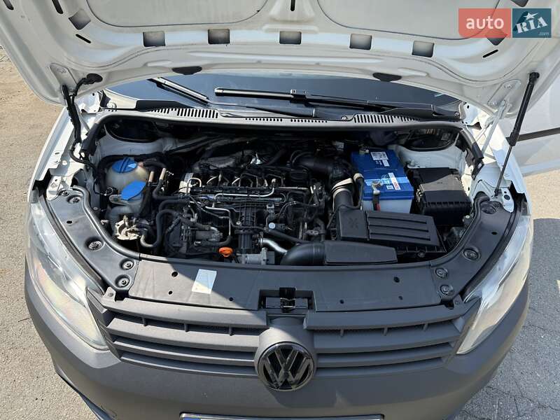 Грузовой фургон Volkswagen Caddy 2012 в Днепре
