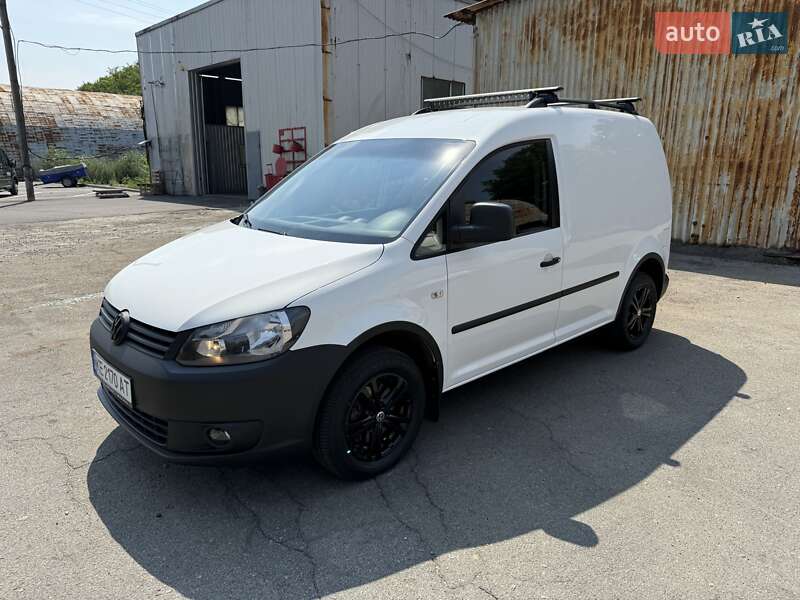 Грузовой фургон Volkswagen Caddy 2012 в Днепре
