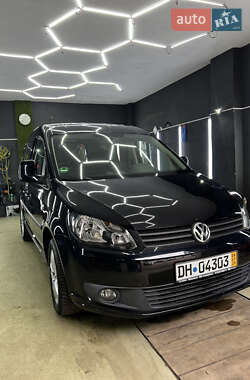 Минивэн Volkswagen Caddy 2011 в Львове