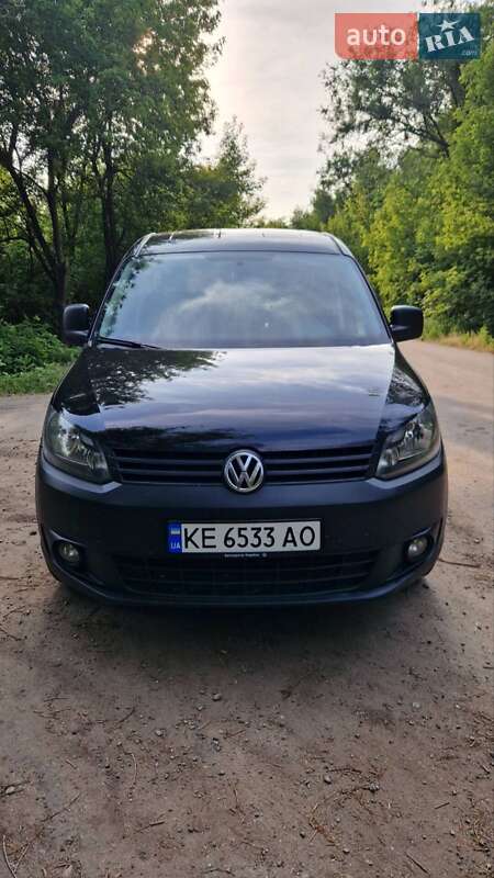 Грузопассажирский фургон Volkswagen Caddy 2013 в Днепре