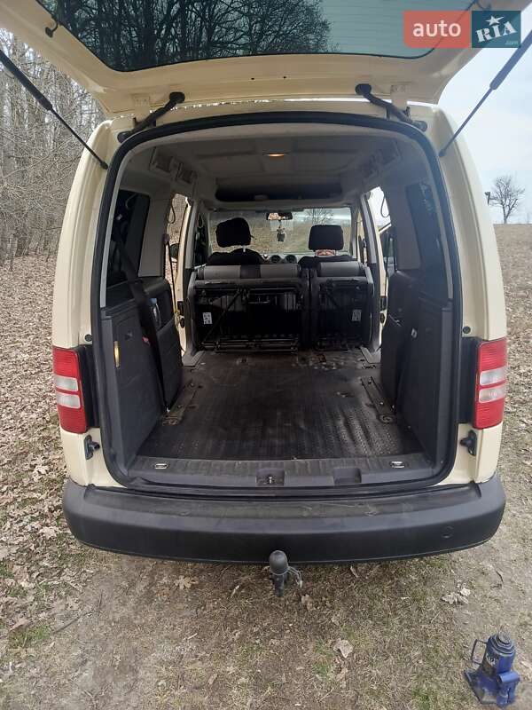 Минивэн Volkswagen Caddy 2015 в Хмельнике