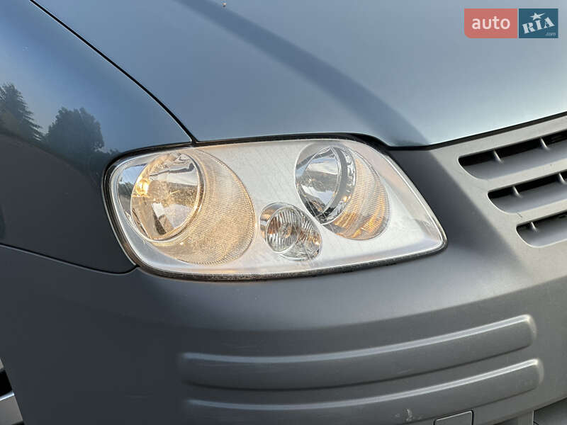 Минивэн Volkswagen Caddy 2009 в Виннице