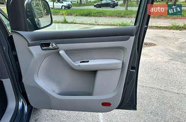 Минивэн Volkswagen Caddy 2009 в 