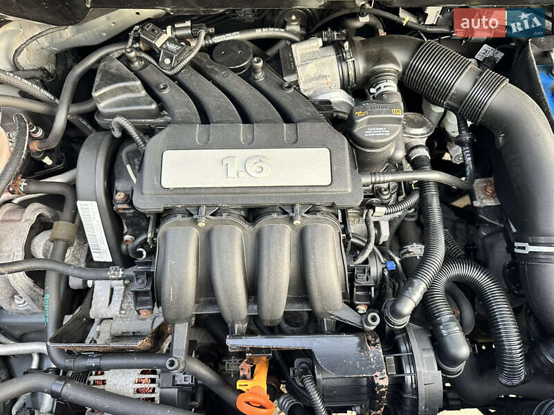 Минивэн Volkswagen Caddy 2009 в Виннице