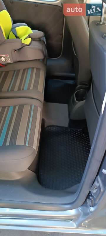 Минивэн Volkswagen Caddy 2012 в Одессе