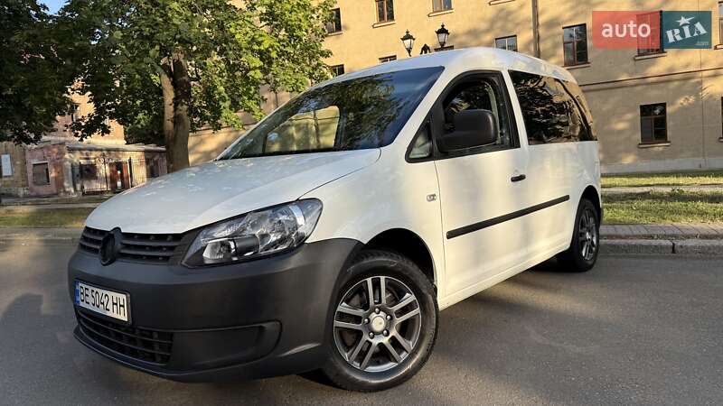 Минивэн Volkswagen Caddy 2011 в Николаеве