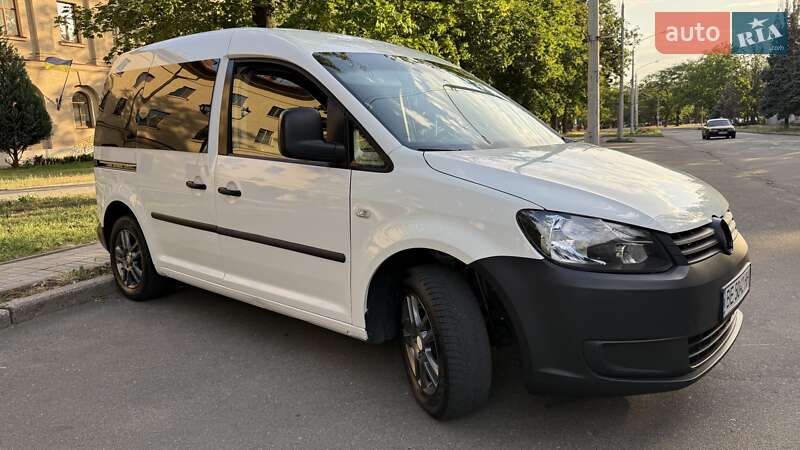 Минивэн Volkswagen Caddy 2011 в Николаеве