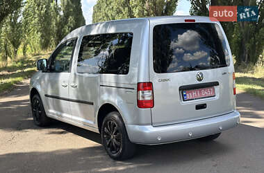 Минивэн Volkswagen Caddy 2009 в 