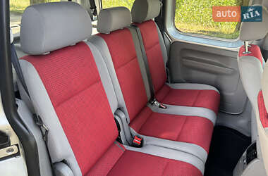 Минивэн Volkswagen Caddy 2009 в 