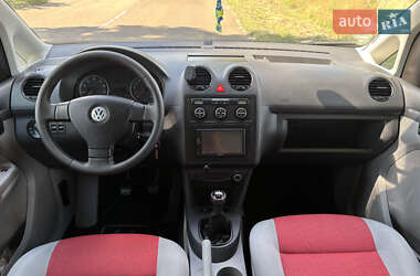 Минивэн Volkswagen Caddy 2009 в 