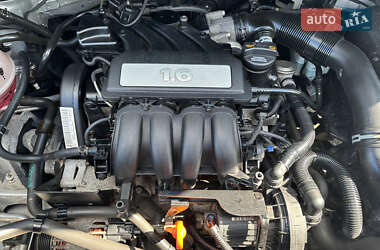Минивэн Volkswagen Caddy 2009 в 