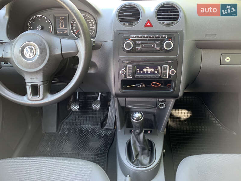 Минивэн Volkswagen Caddy 2014 в Сваляве