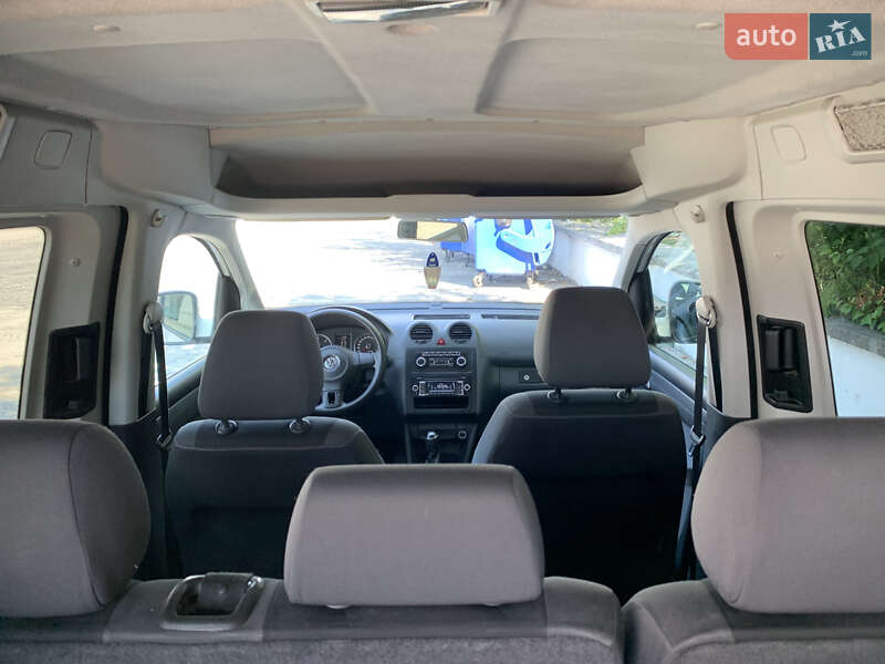 Минивэн Volkswagen Caddy 2014 в Сваляве