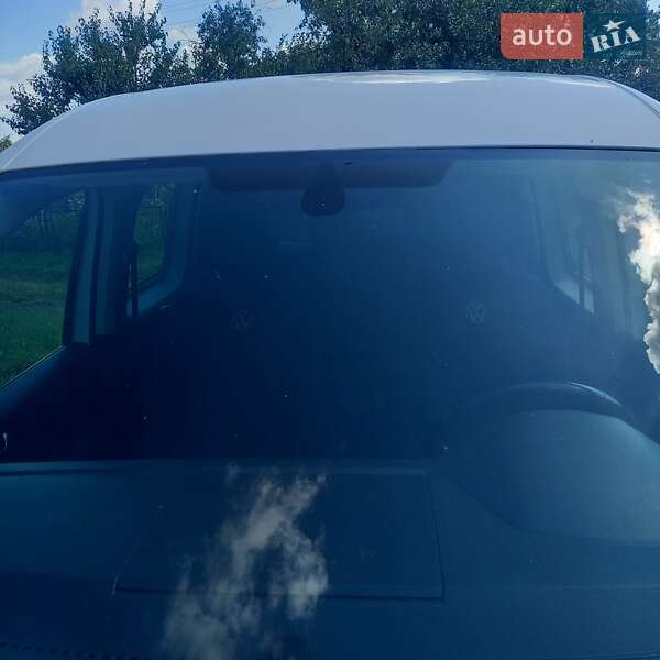 Мінівен Volkswagen Caddy 2015 в Камені-Каширському