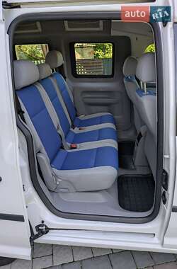 Минивэн Volkswagen Caddy 2011 в 