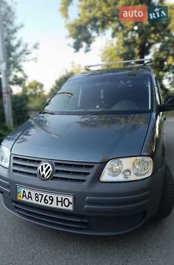Минивэн Volkswagen Caddy 2008 в Киеве