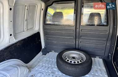 Грузовой фургон Volkswagen Caddy 2013 в 