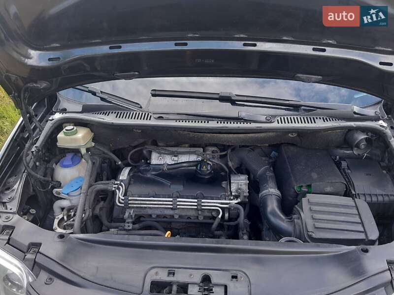 Мінівен Volkswagen Caddy 2008 в Житомирі