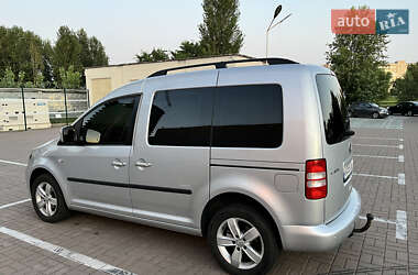 Минивэн Volkswagen Caddy 2015 в 