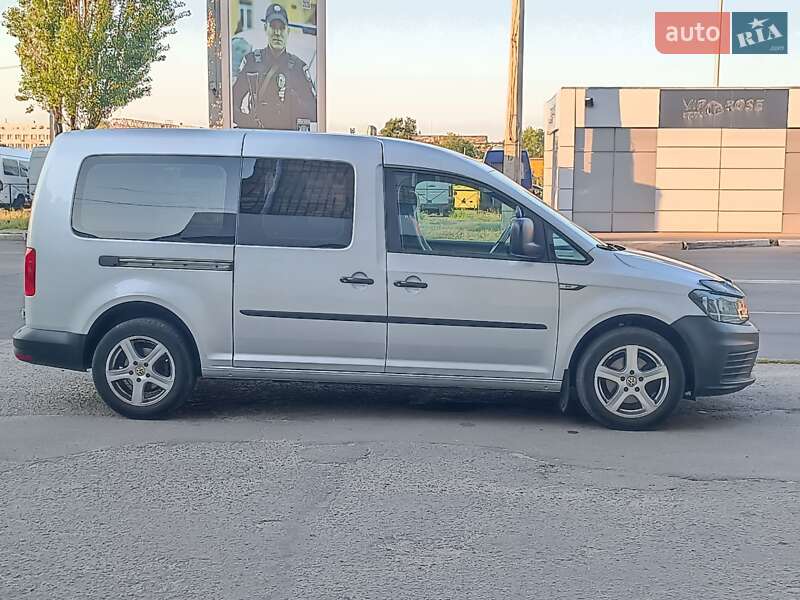 Минивэн Volkswagen Caddy 2015 в Кременчуге