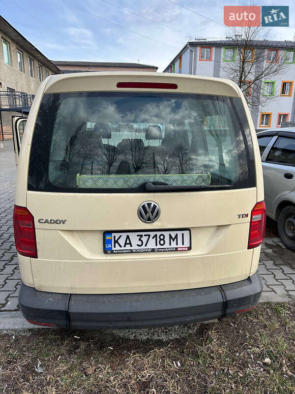 Минивэн Volkswagen Caddy 2017 в Ивано-Франковске